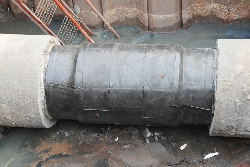 Leak Repair by full encirclement sleeving on 36 004