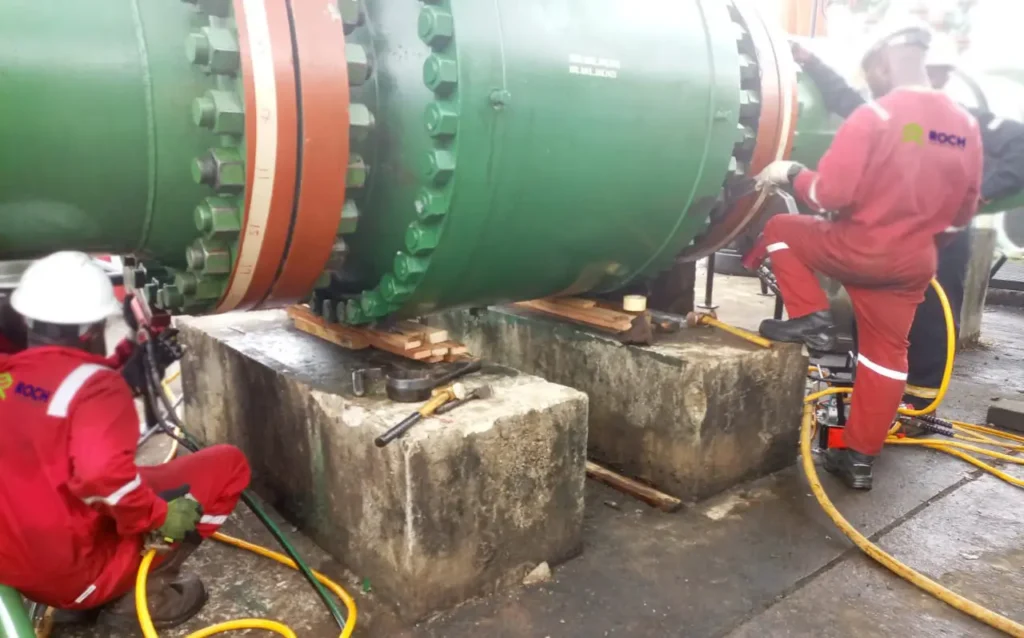 Defective 36” mainline isolation valve changeout at Npoku manifold